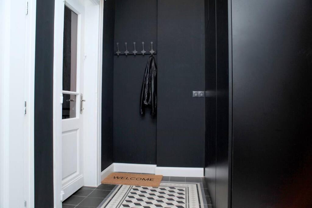 Апартаменти *citadel* 2br - Center *