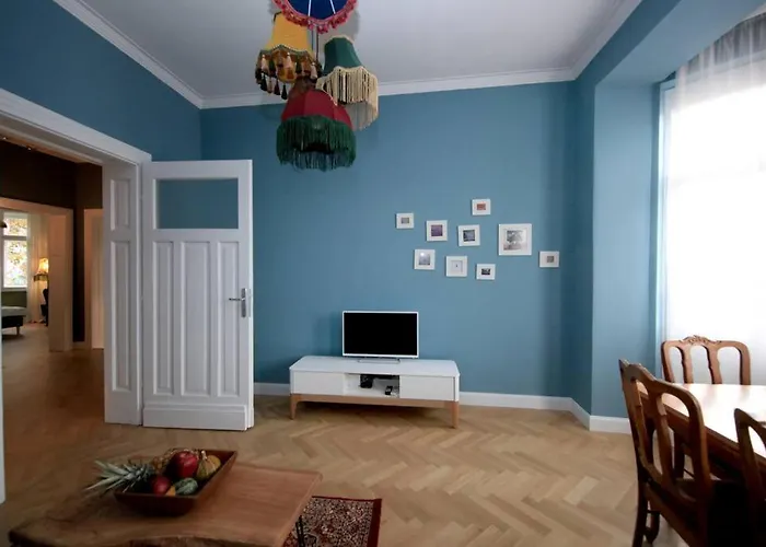 *Citadel* 2Br - City Center