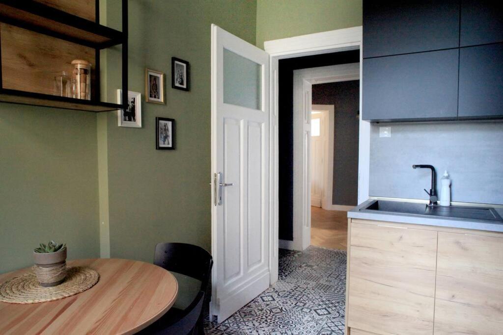 Apartment *citadel* 2br - Center